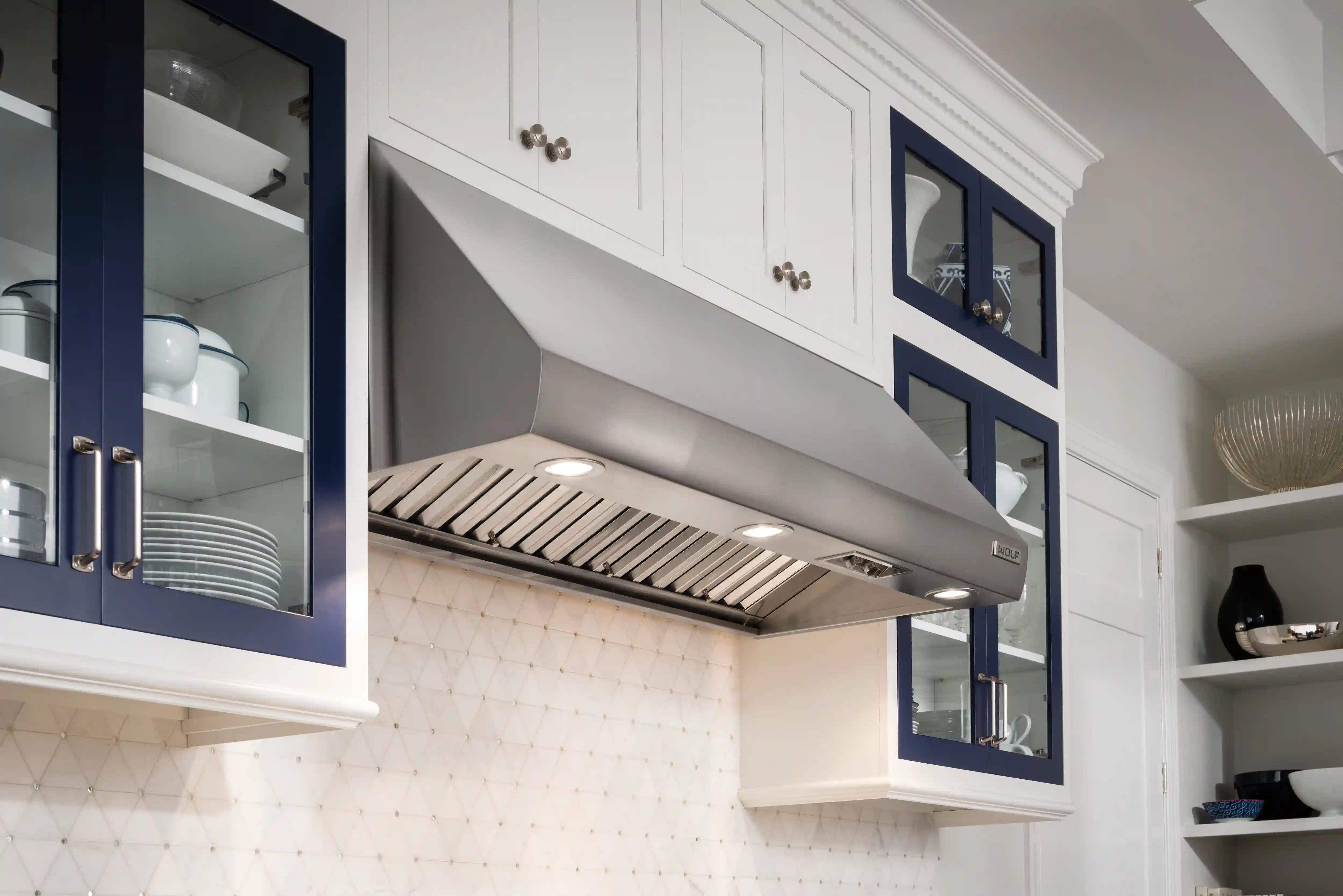 pro wall hood