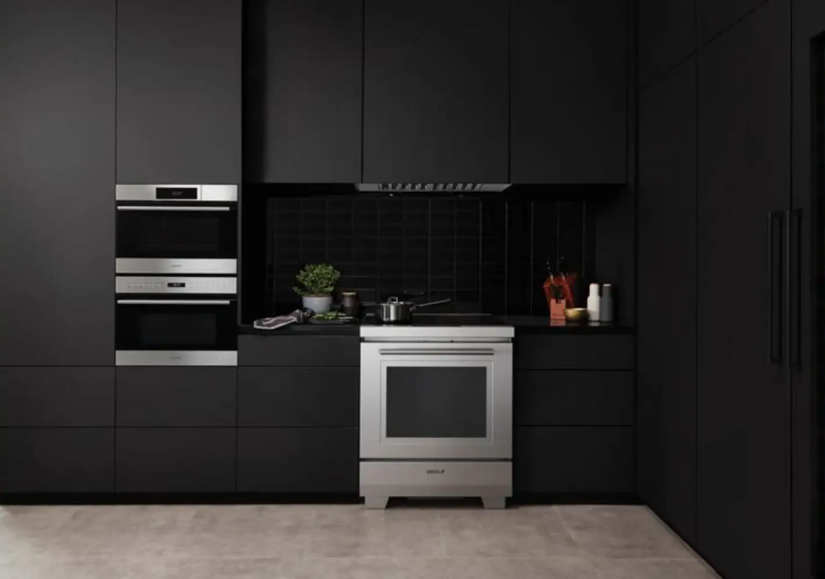 High-end Induction range and ovens